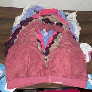 6 Arizona Body Lace Halter Bralette Set